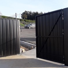doble batiente galvanizado