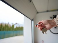 Mandos a distancia para garajes comunitarios: Soluciones y duplicados