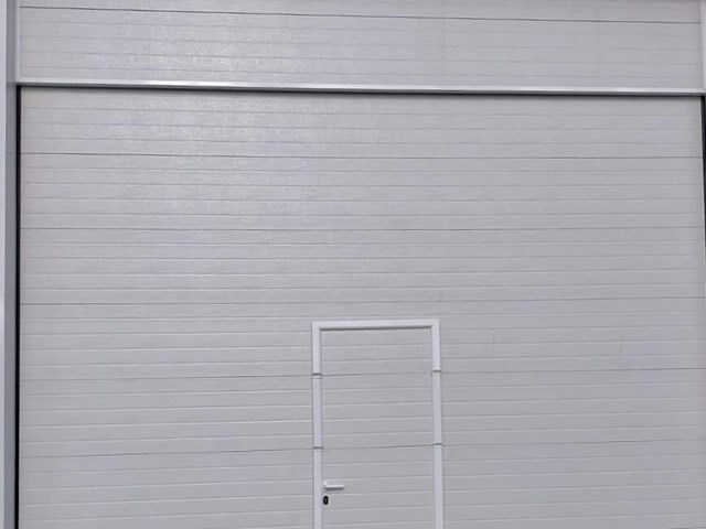 Puertas de peatones en garajes: ¿instalarlas sí o no?