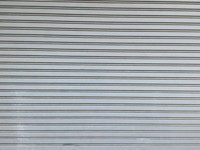 ¿Qué tipos de puertas industriales puedes encontrar en Automatismos Naveira?